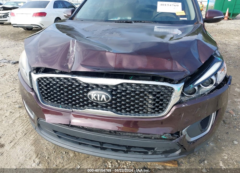 2016 KIA SORENTO VIN: 5XYPG4A33GG041267