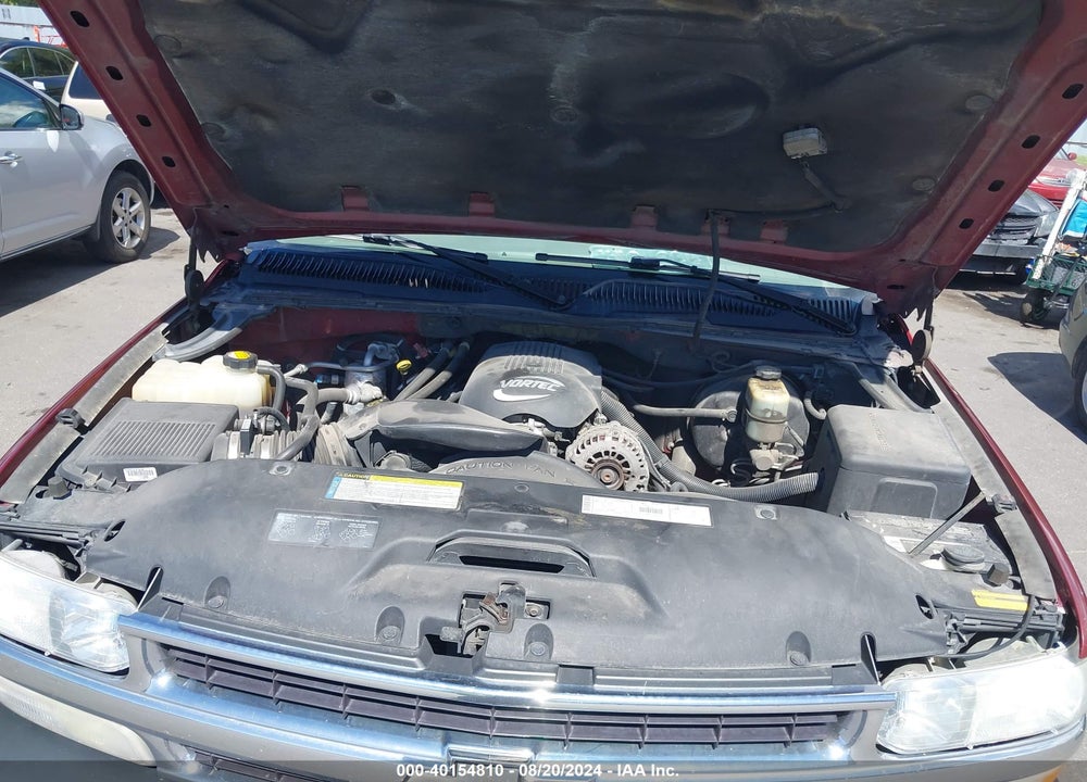 2001 CHEVROLET SUBURBAN 1500 LS VIN: 1GNFK16T81J182545