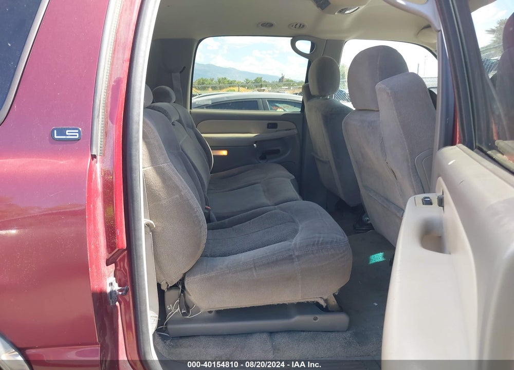 2001 CHEVROLET SUBURBAN 1500 LS VIN: 1GNFK16T81J182545