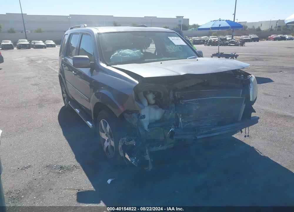 2013 HONDA PILOT TOURING VIN: 5FNYF3H91DB013398