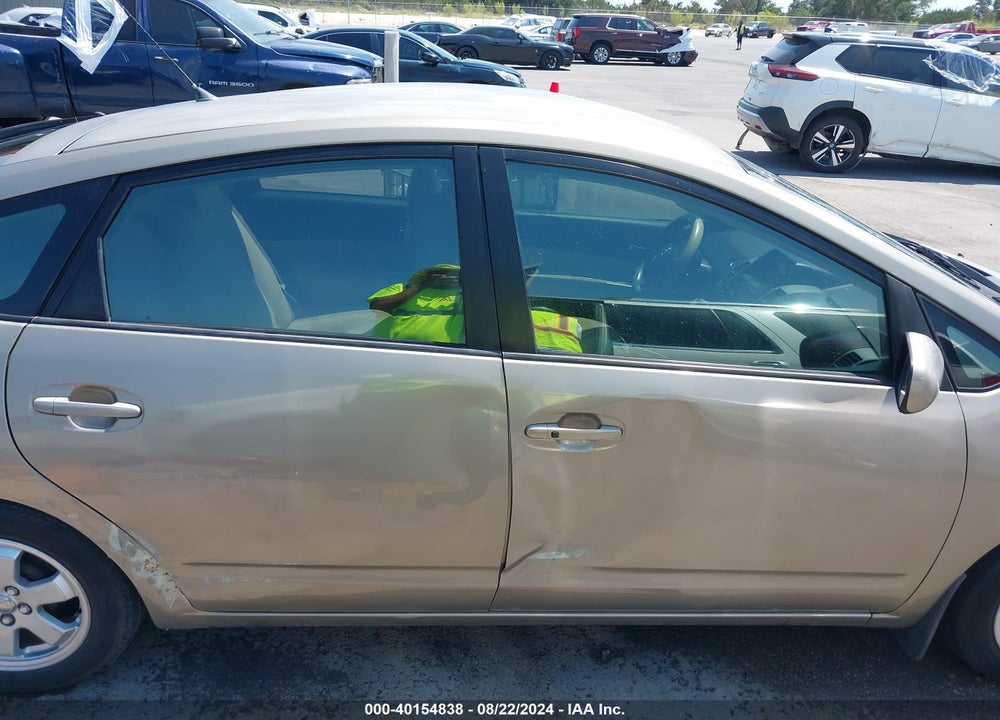 2004 TOYOTA PRIUS VIN: JTDKB20U240102701