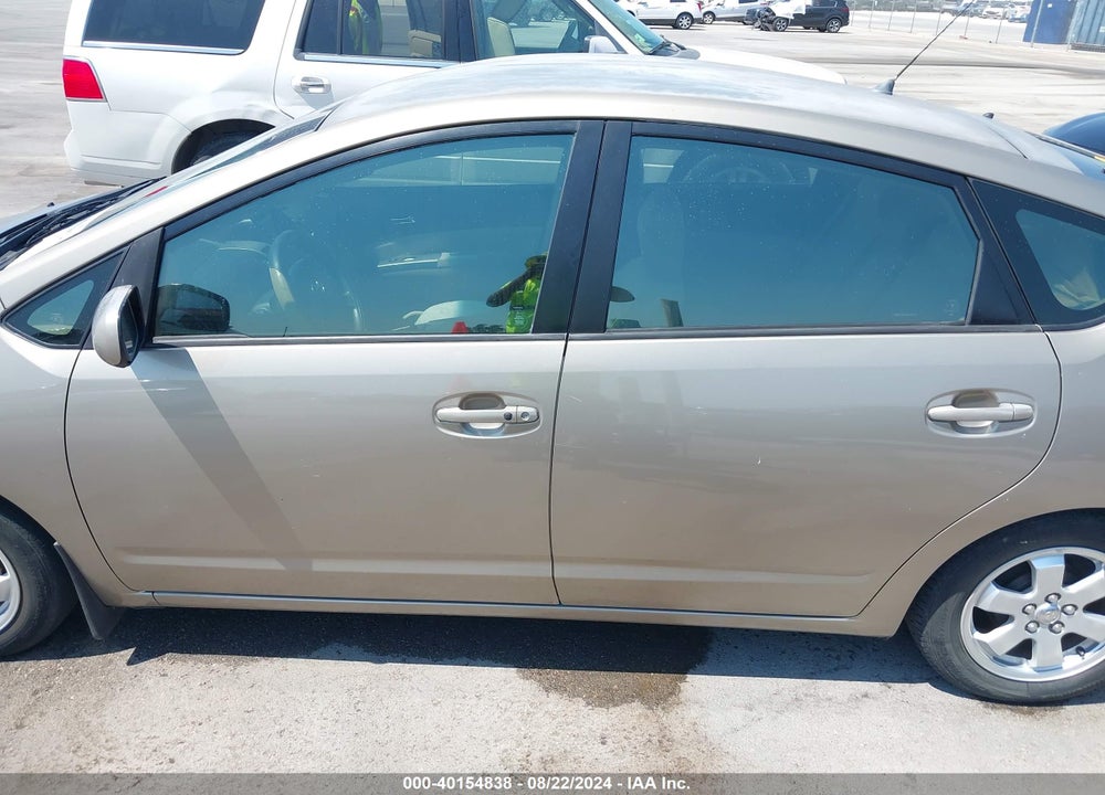 2004 TOYOTA PRIUS VIN: JTDKB20U240102701