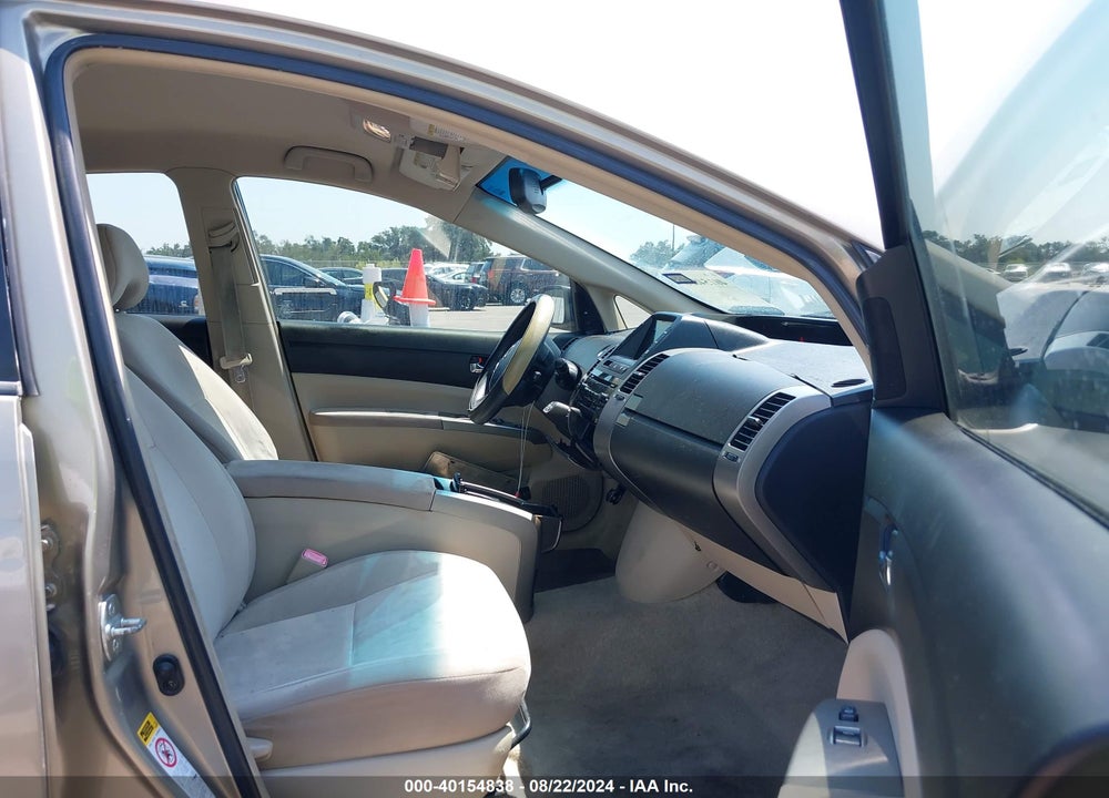 2004 TOYOTA PRIUS VIN: JTDKB20U240102701