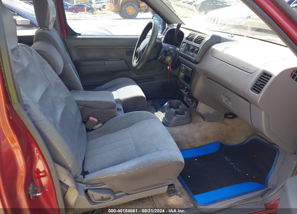 2000 NISSAN FRONTIER XE VIN: 1N6DD26S5YC348670