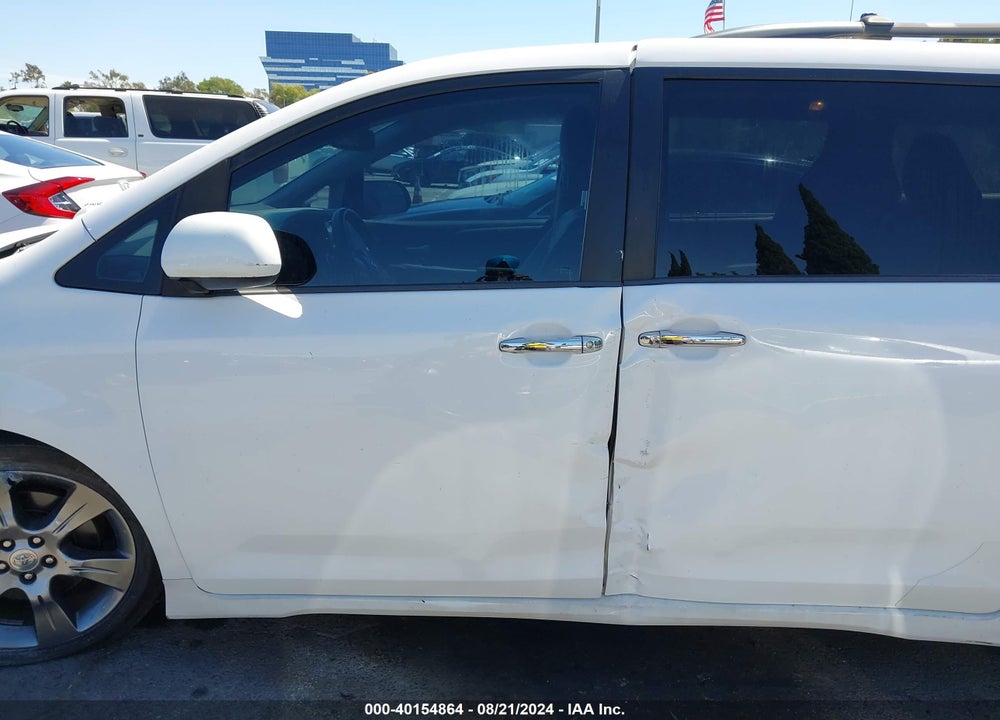 2015 TOYOTA SIENNA VIN: 5TDXK3DC4FS659882