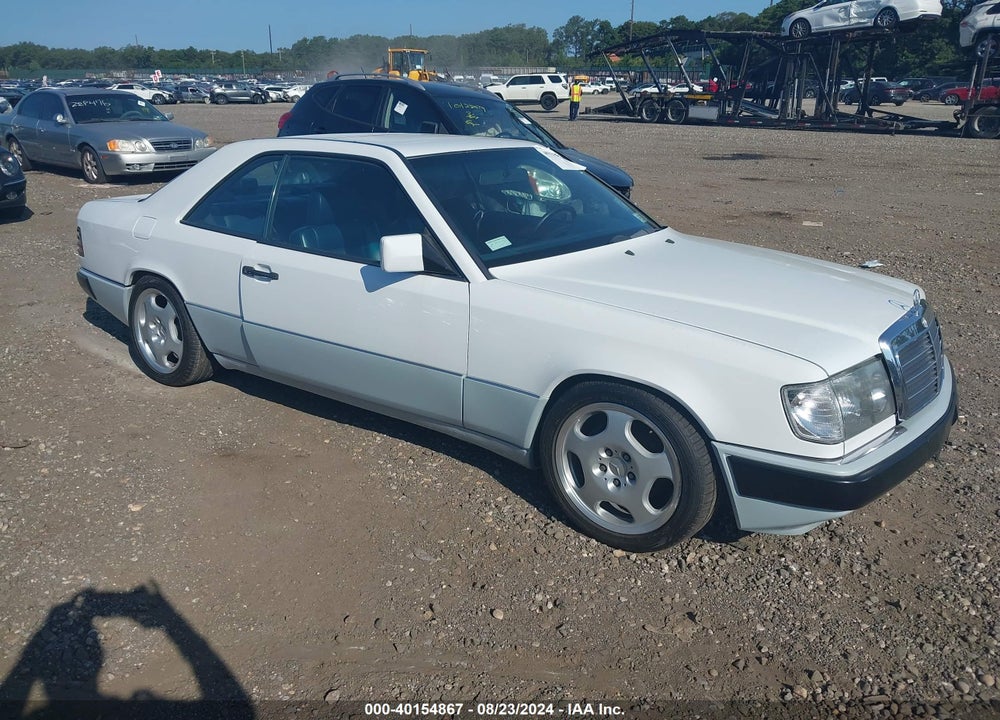 1991 MERCEDES-BENZ 300 CE VIN: WDBEA51D8MB405114