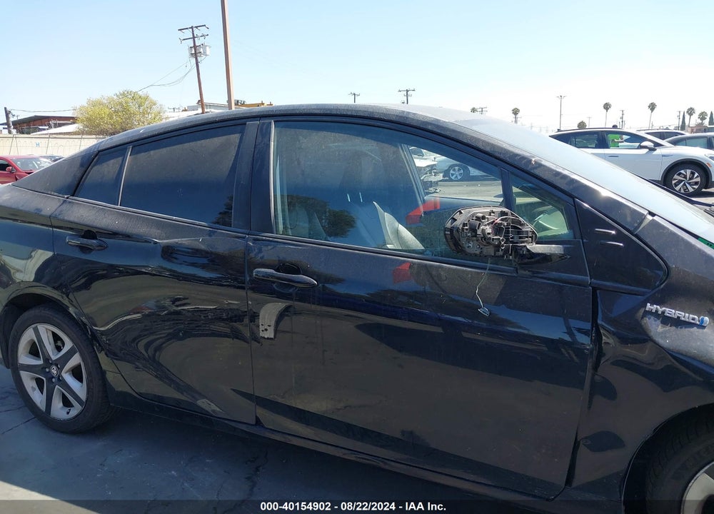 2016 TOYOTA PRIUS FOUR TOURING VIN: JTDKARFU0G3019810