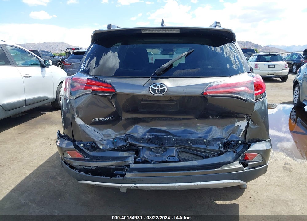 2017 TOYOTA RAV4 XLE VIN: JTMWFREV5HJ105799