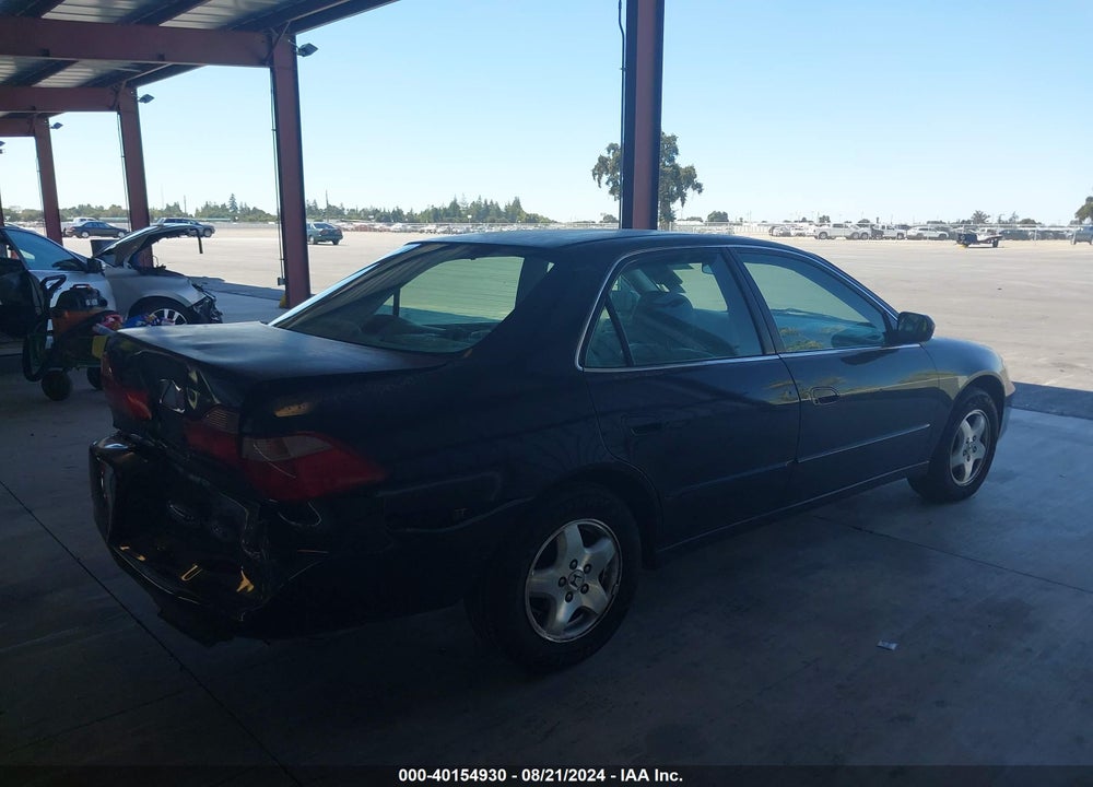 1999 HONDA ACCORD EX V6 VIN: 1HGCG1656XA047461