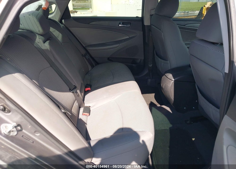 2012 HYUNDAI SONATA GLS VIN: 5NPEB4AC2CH372396