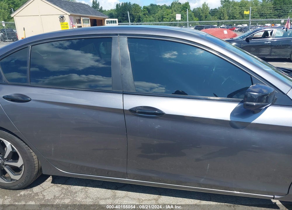 2017 HONDA ACCORD EX-L VIN: 1HGCR2F80HA103244