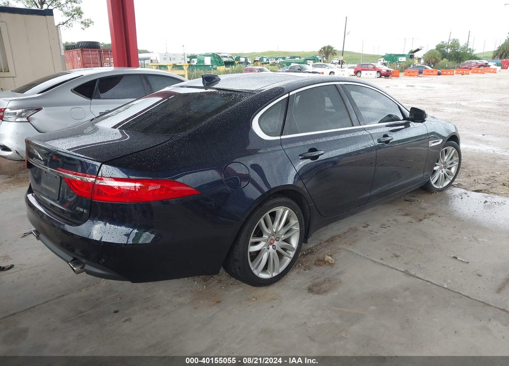 2016 JAGUAR XF 35T PRESTIGE VIN: SAJBE4BV8GCY18726