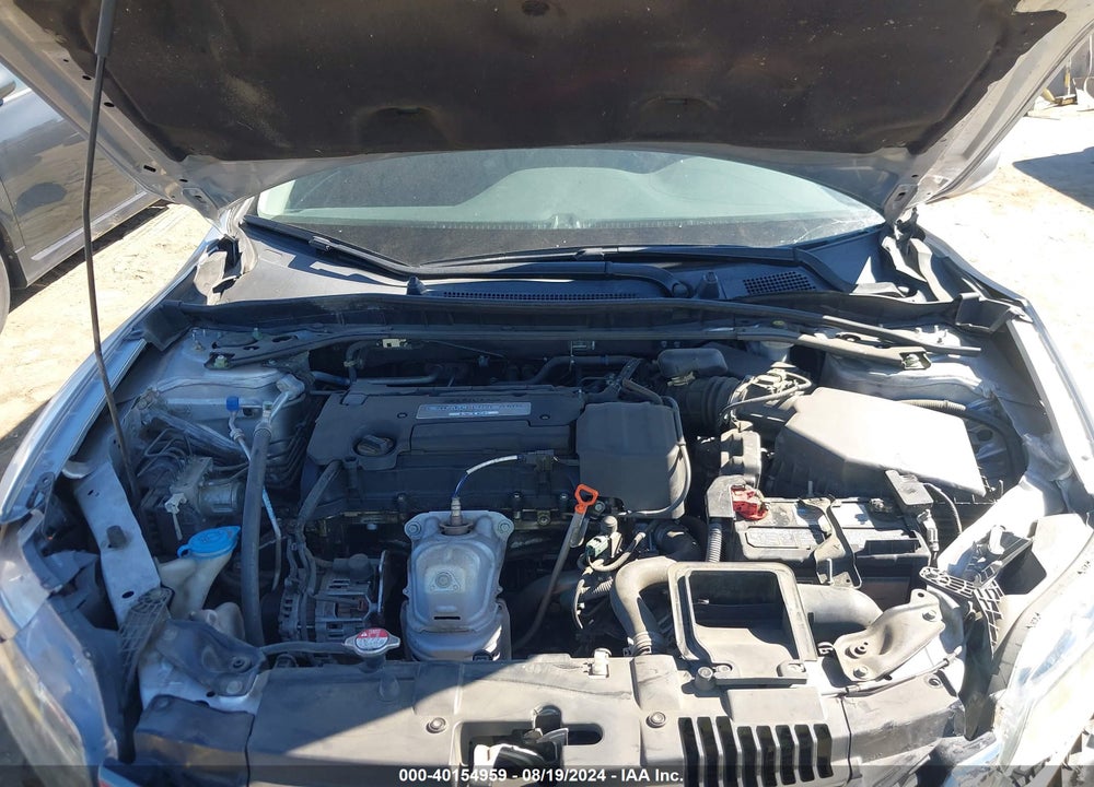 2014 HONDA ACCORD VIN: 1HGCT1B33EA006024