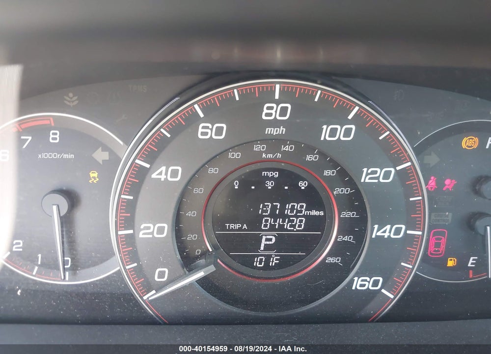 2014 HONDA ACCORD VIN: 1HGCT1B33EA006024
