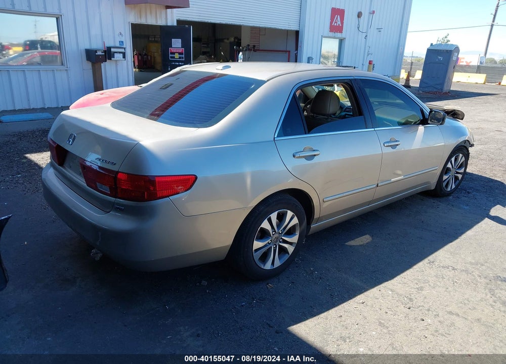 2005 HONDA ACCORD 3.0 EX VIN: 1HGCM66865A033900