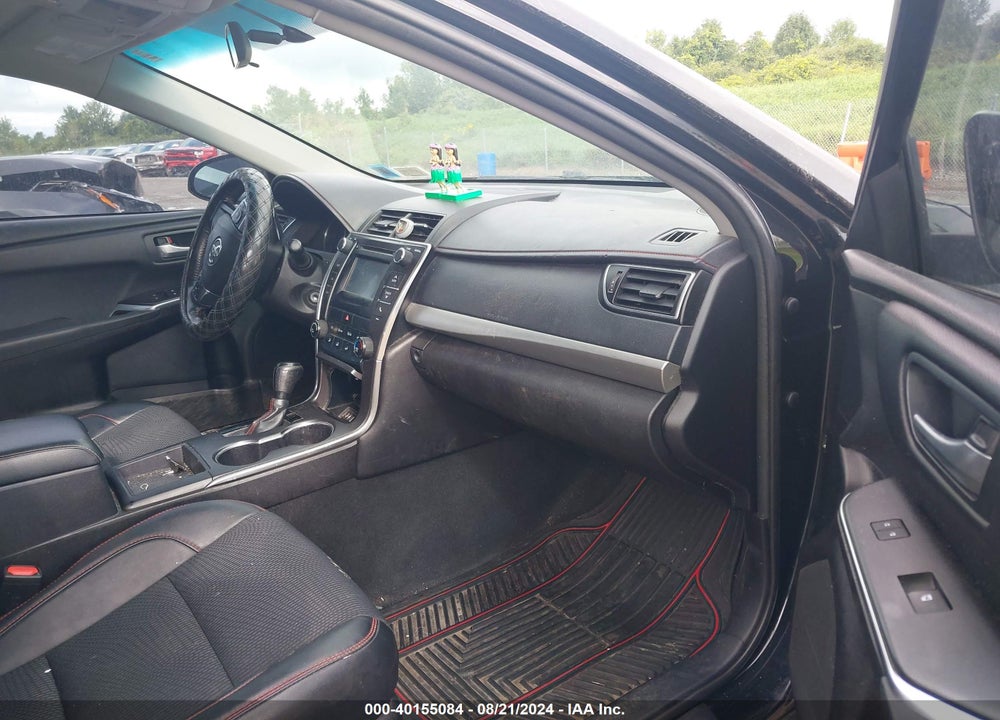 2016 TOYOTA CAMRY SE VIN: 4T1BF1FK4GU584715