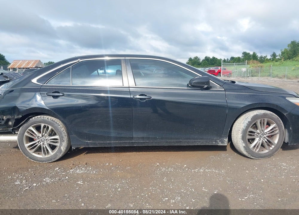 2016 TOYOTA CAMRY SE VIN: 4T1BF1FK4GU584715