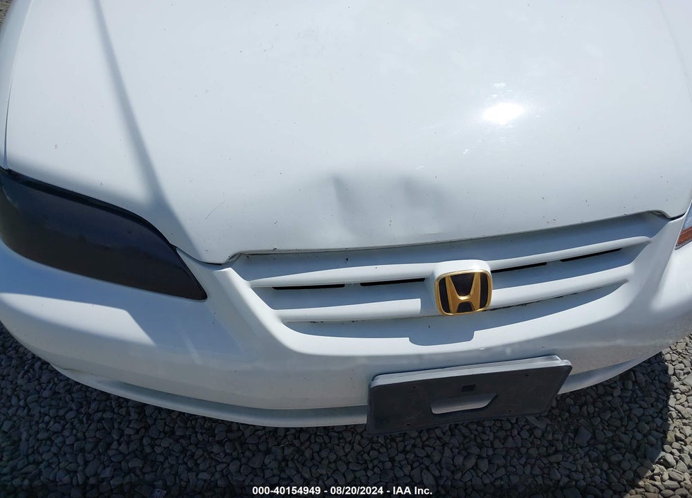 2002 HONDA ACCORD 3.0 EX VIN: 1HGCG16522A043061