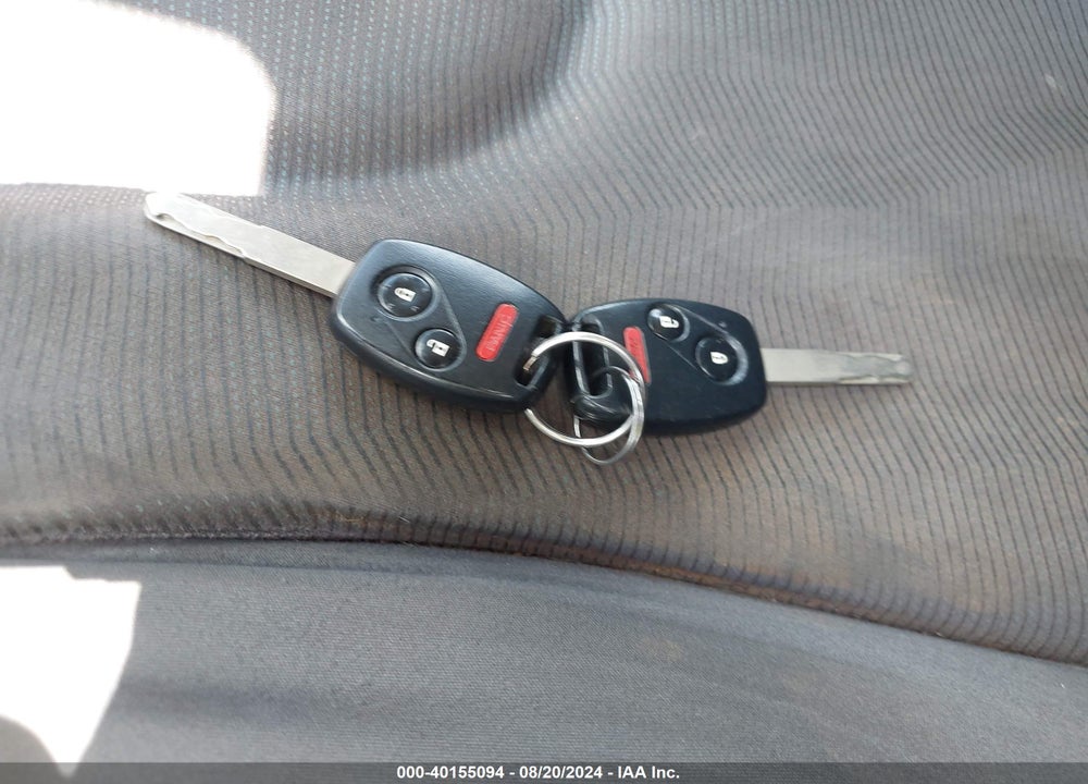 2012 HONDA FIT VIN: JHMGE8H32CS007505