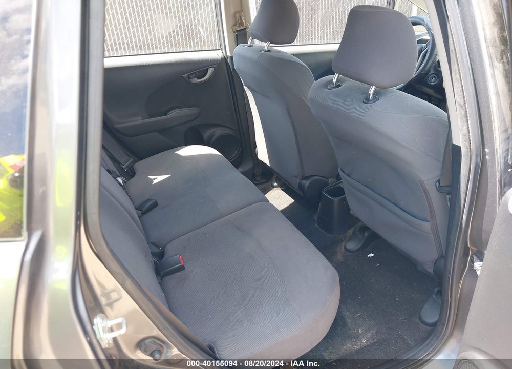 2012 HONDA FIT VIN: JHMGE8H32CS007505