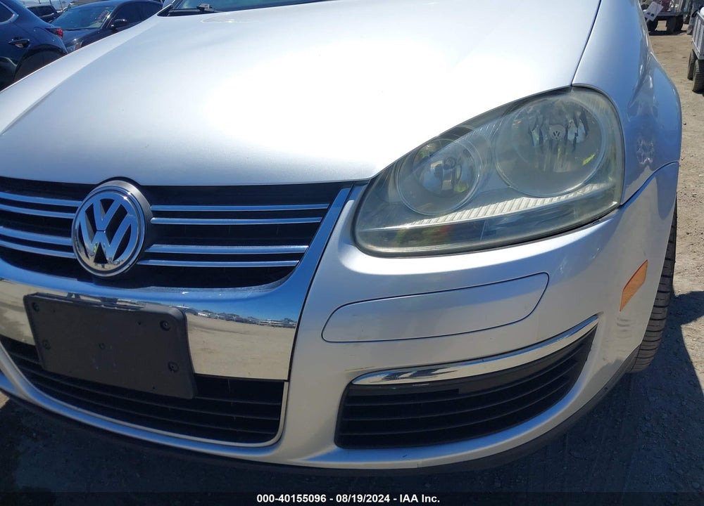 2010 VOLKSWAGEN JETTA LIMITED EDITION VIN: 3VWAZ7AJXAM095477