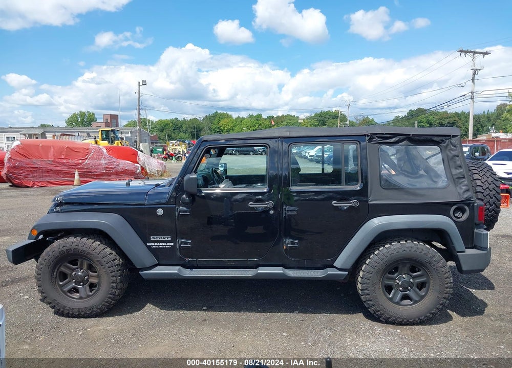2013 JEEP WRANGLER UNLIMITED SPORT VIN: 1C4BJWDG5DL576414