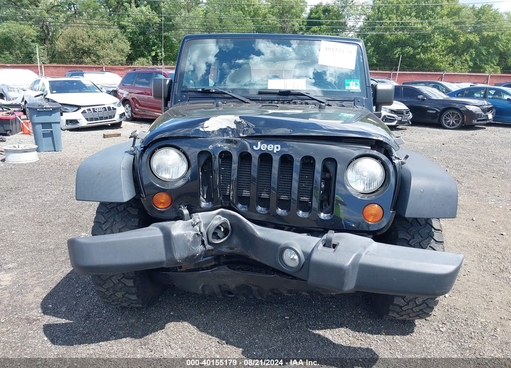 2013 JEEP WRANGLER UNLIMITED SPORT VIN: 1C4BJWDG5DL576414
