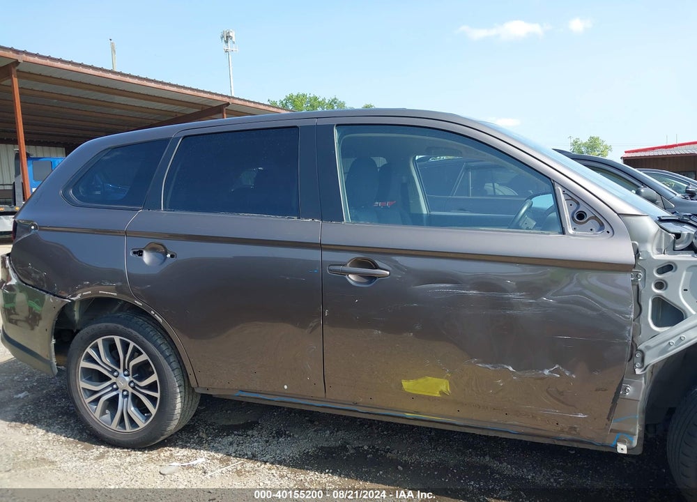 2017 MITSUBISHI OUTLANDER SE/SEL VIN: JA4AD3A32HZ010338
