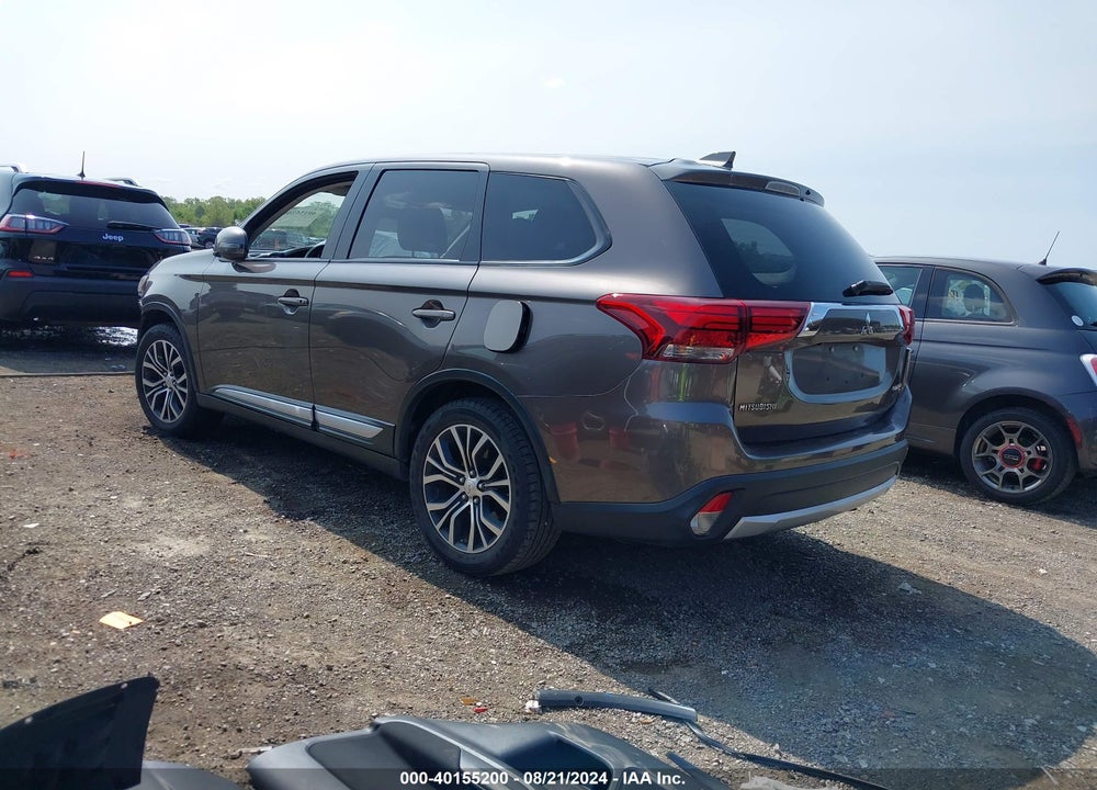 2017 MITSUBISHI OUTLANDER SE/SEL VIN: JA4AD3A32HZ010338
