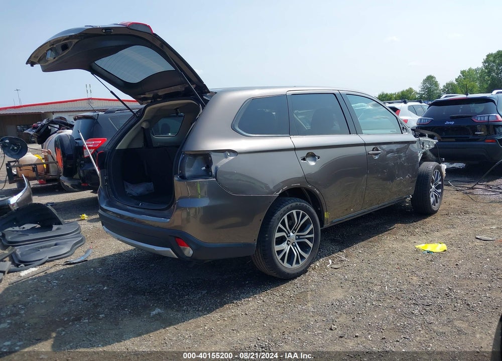 2017 MITSUBISHI OUTLANDER SE/SEL VIN: JA4AD3A32HZ010338