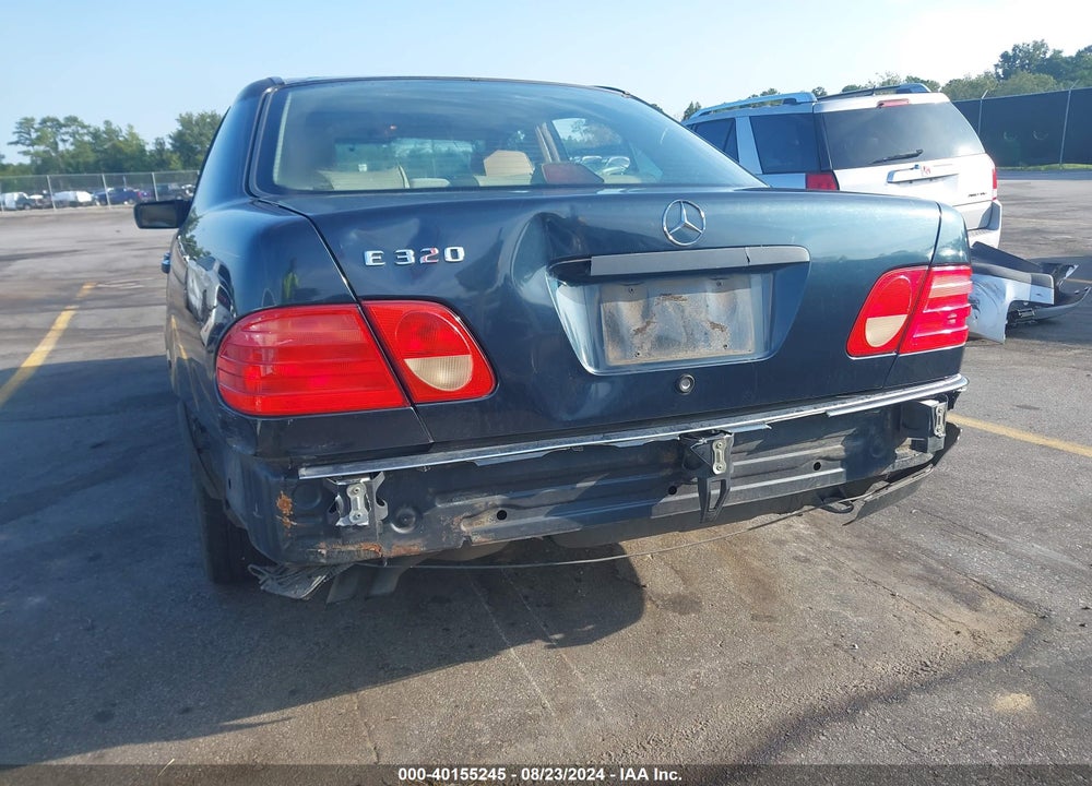 1998 MERCEDES-BENZ E 320 VIN: WDBJF65FXWA526866