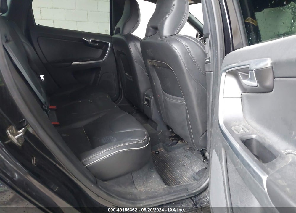 2016 VOLVO XC60 T6 R-DESIGN PLATINUM VIN: YV4902RS6G2803060