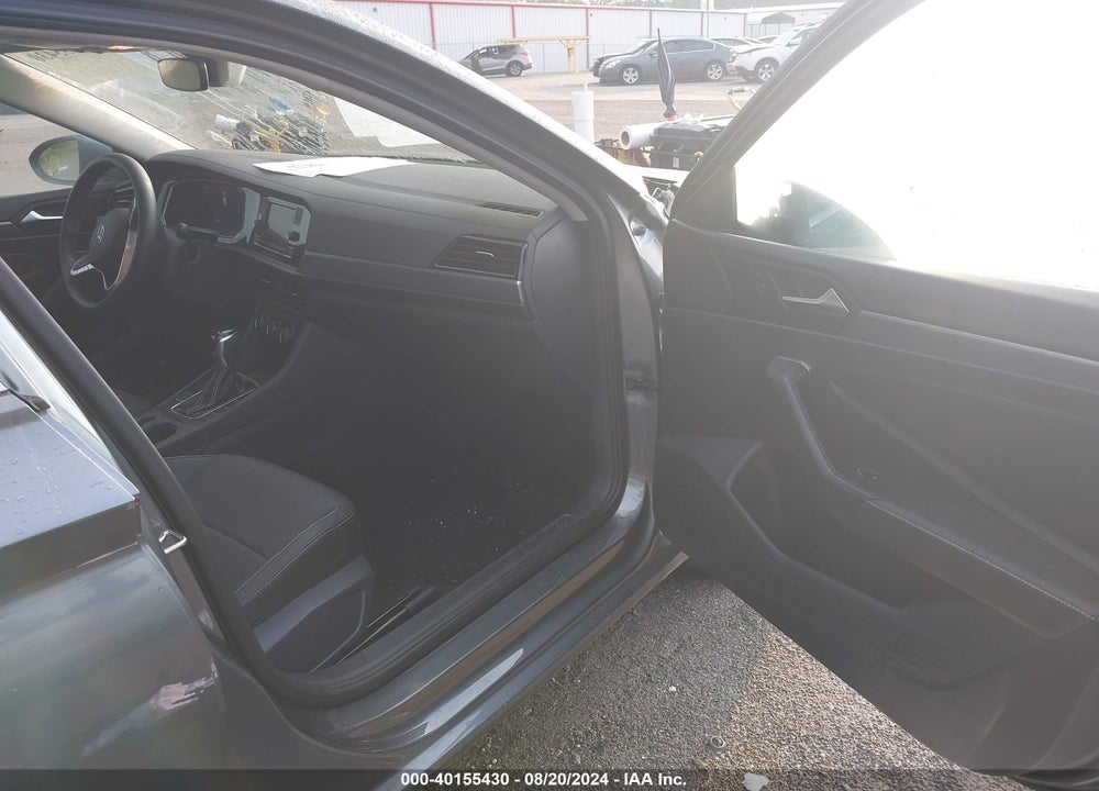 2024 VOLKSWAGEN JETTA 1.5T SE VIN: 3VW7M7BU5RM047947