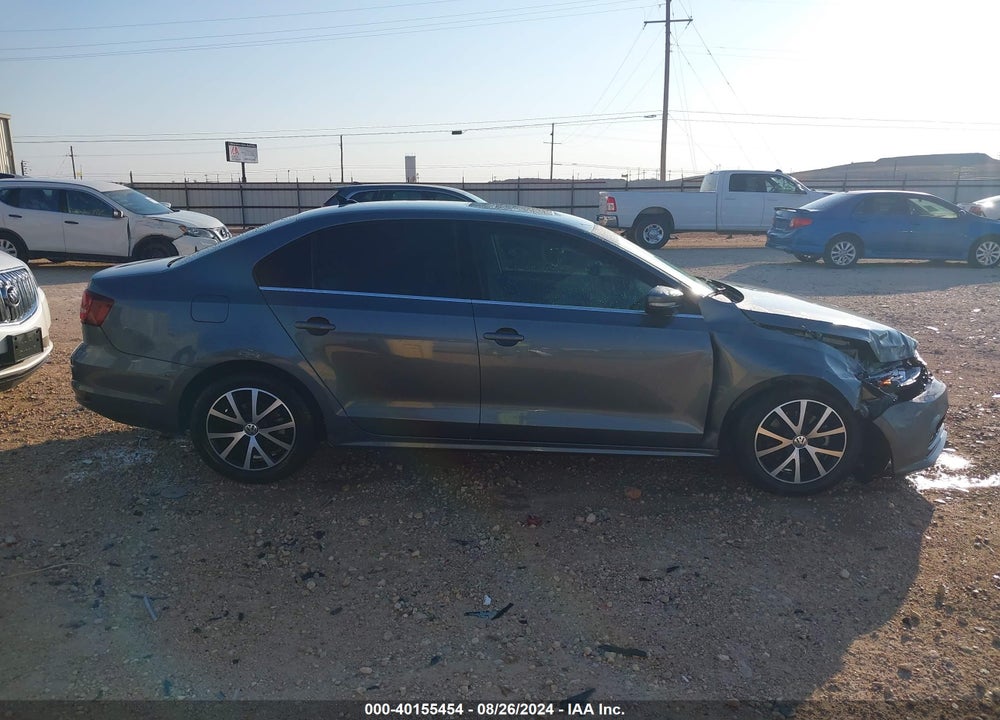 2017 VOLKSWAGEN JETTA 1.4T SE VIN: 3VWDB7AJ9HM409597