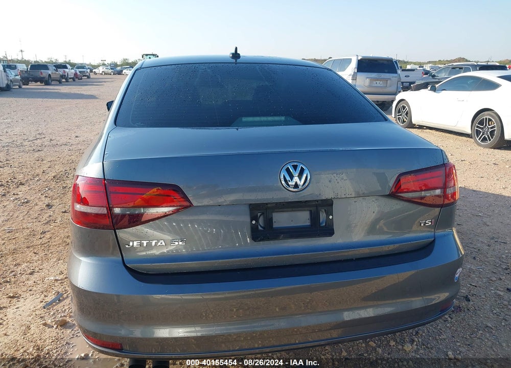 2017 VOLKSWAGEN JETTA 1.4T SE VIN: 3VWDB7AJ9HM409597