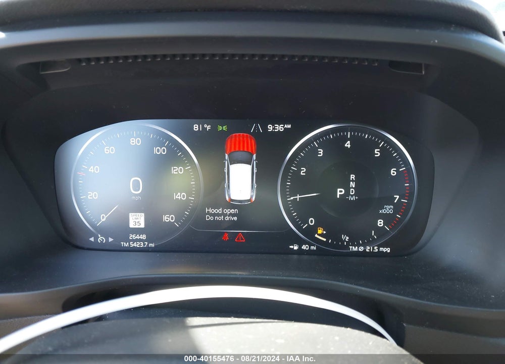 2021 VOLVO XC40 T5 MOMENTUM VIN: YV4162UK9M2532932