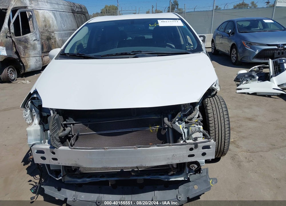 2013 TOYOTA PRIUS FOUR VIN: JTDKN3DU0D5689037