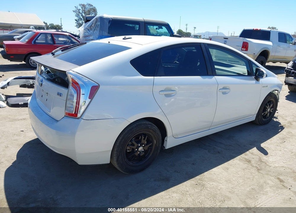 2013 TOYOTA PRIUS FOUR VIN: JTDKN3DU0D5689037