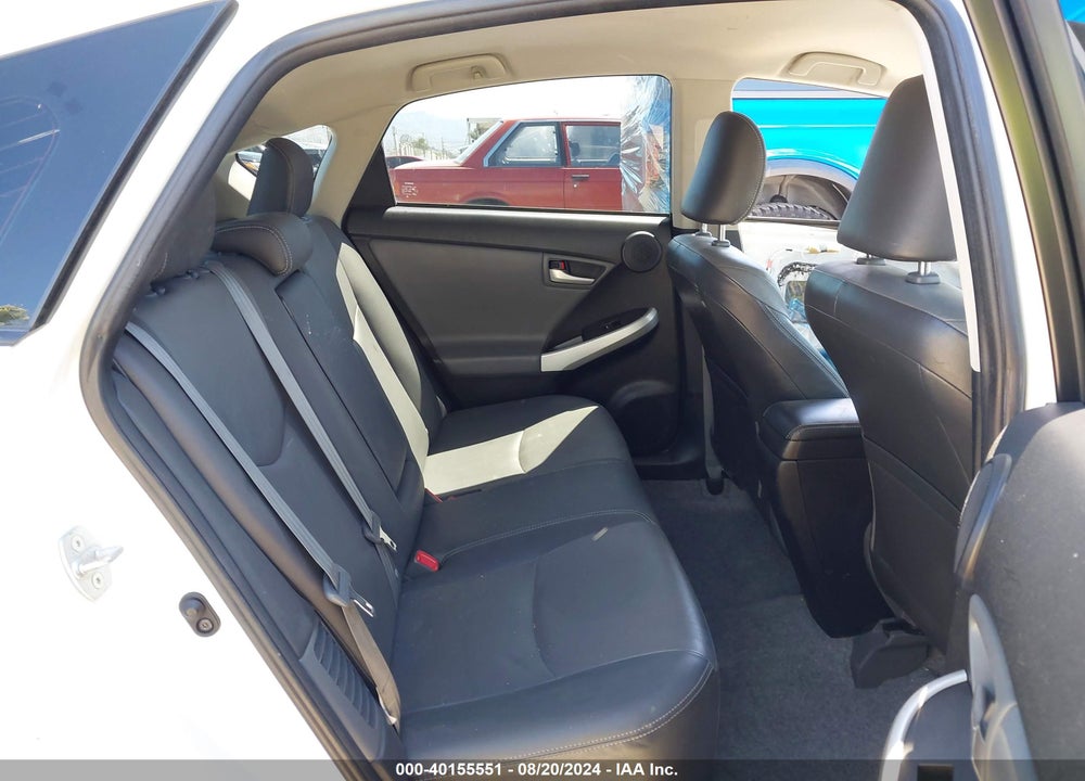 2013 TOYOTA PRIUS FOUR VIN: JTDKN3DU0D5689037