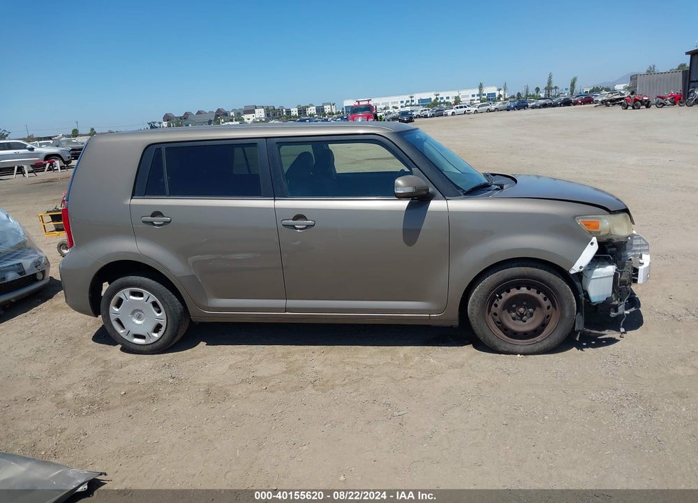 2013 SCION XB VIN: JTLZE4FEXDJ031408