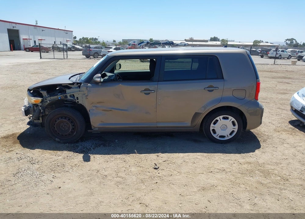 2013 SCION XB VIN: JTLZE4FEXDJ031408