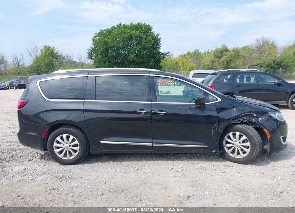 2019 CHRYSLER PACIFICA VIN: 2C4RC1BG0KR650406