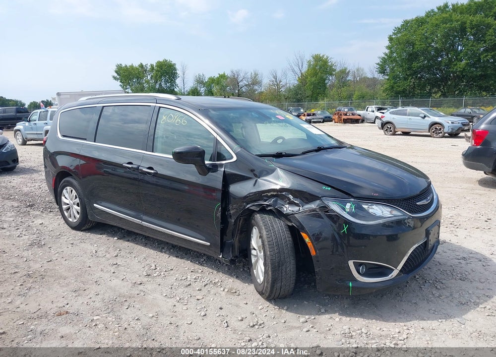 2019 CHRYSLER PACIFICA VIN: 2C4RC1BG0KR650406