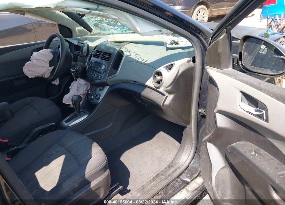 2015 CHEVROLET SONIC LT AUTO VIN: 1G1JC5SH7F4147745