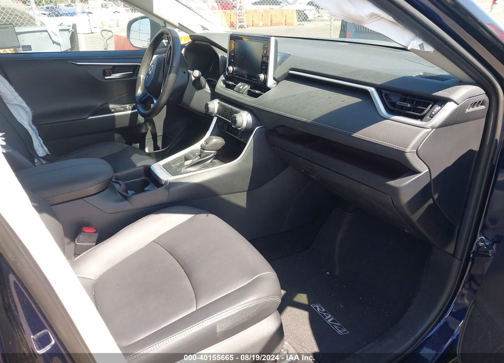 2019 TOYOTA RAV4 LIMITED VIN: 2T3Y1RFV4KC008870