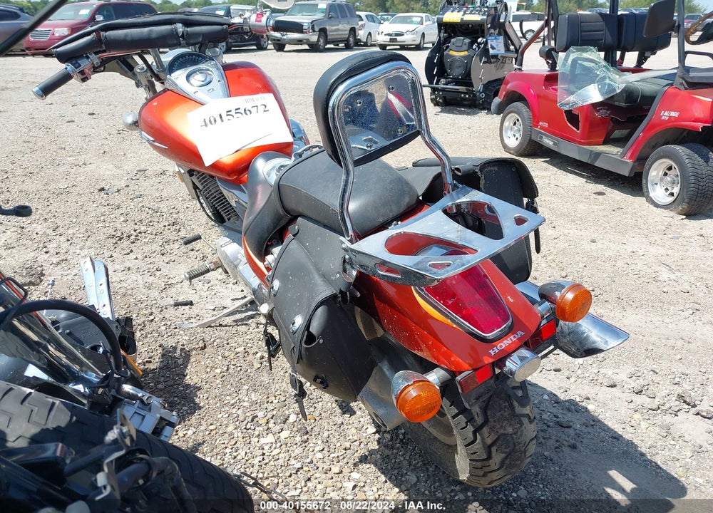 2006 HONDA VTX1300 C VIN: 1HFSC55046A214097
