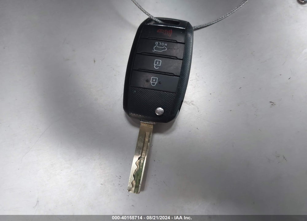 2019 KIA SORENTO 2.4L LX VIN: 5XYPG4A31KG512762