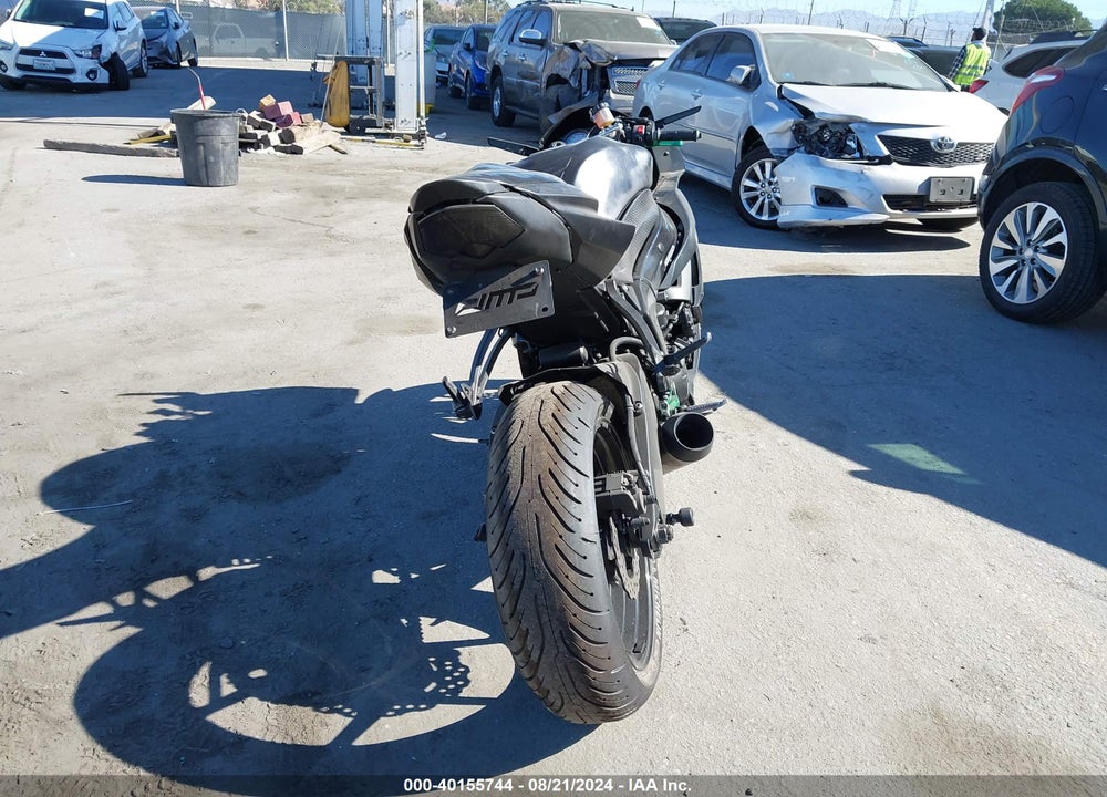 2009 KAWASAKI ZX600 R VIN: JKAZX4R169A008658