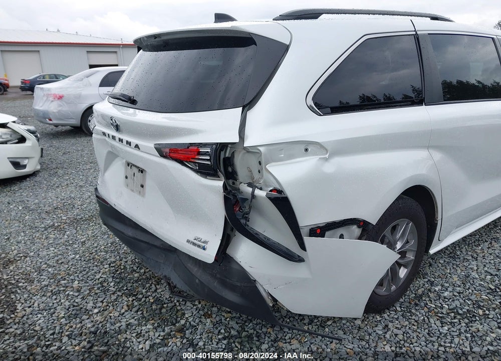 2022 TOYOTA SIENNA XLE VIN: 5TDYSKFC5NS056949