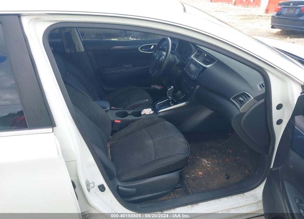 2016 NISSAN SENTRA SR VIN: 3N1AB7AP9GY221649